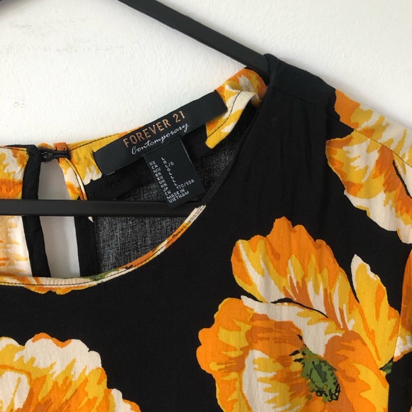Forever 21 Contemporary Floral Dress - Picture 2 of 4